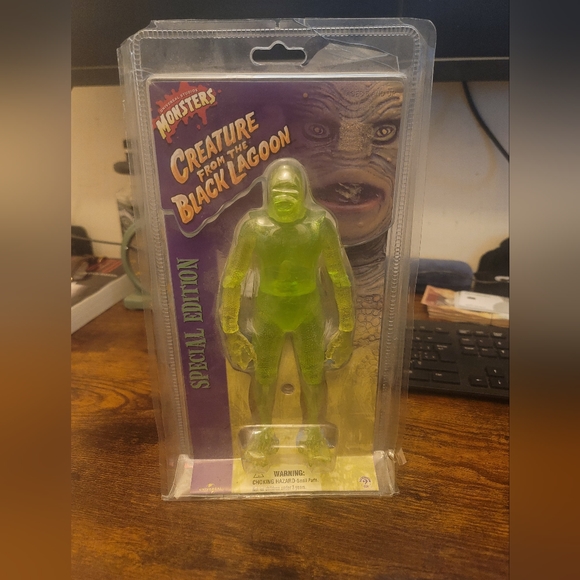 Universal studios MONSTERS Creature from the black lagoon - Picture 1 of 7